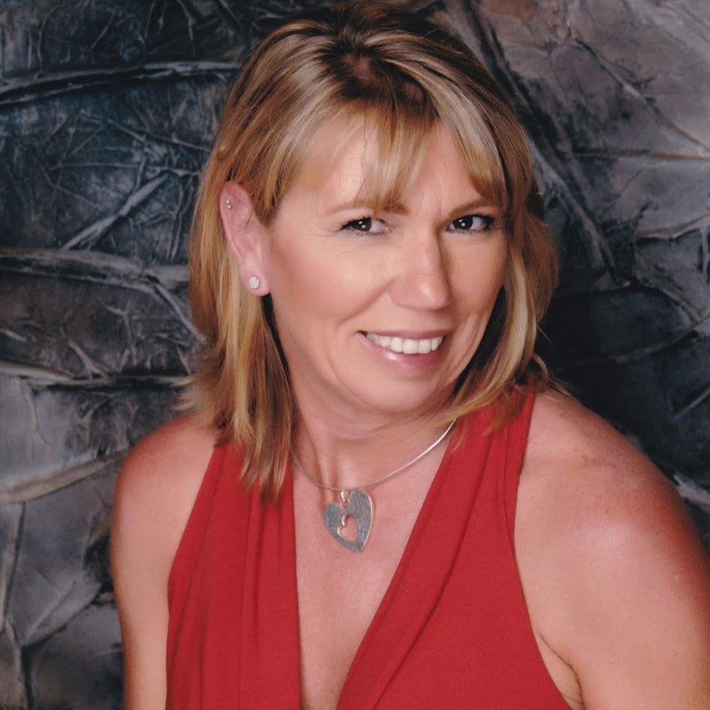 Meet your Posher, Cheri